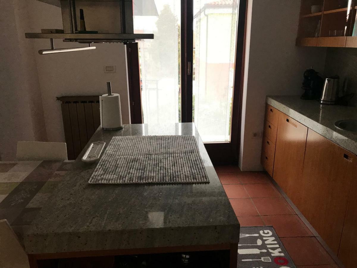 Maeli Apartment ルツィヤ エクステリア 写真